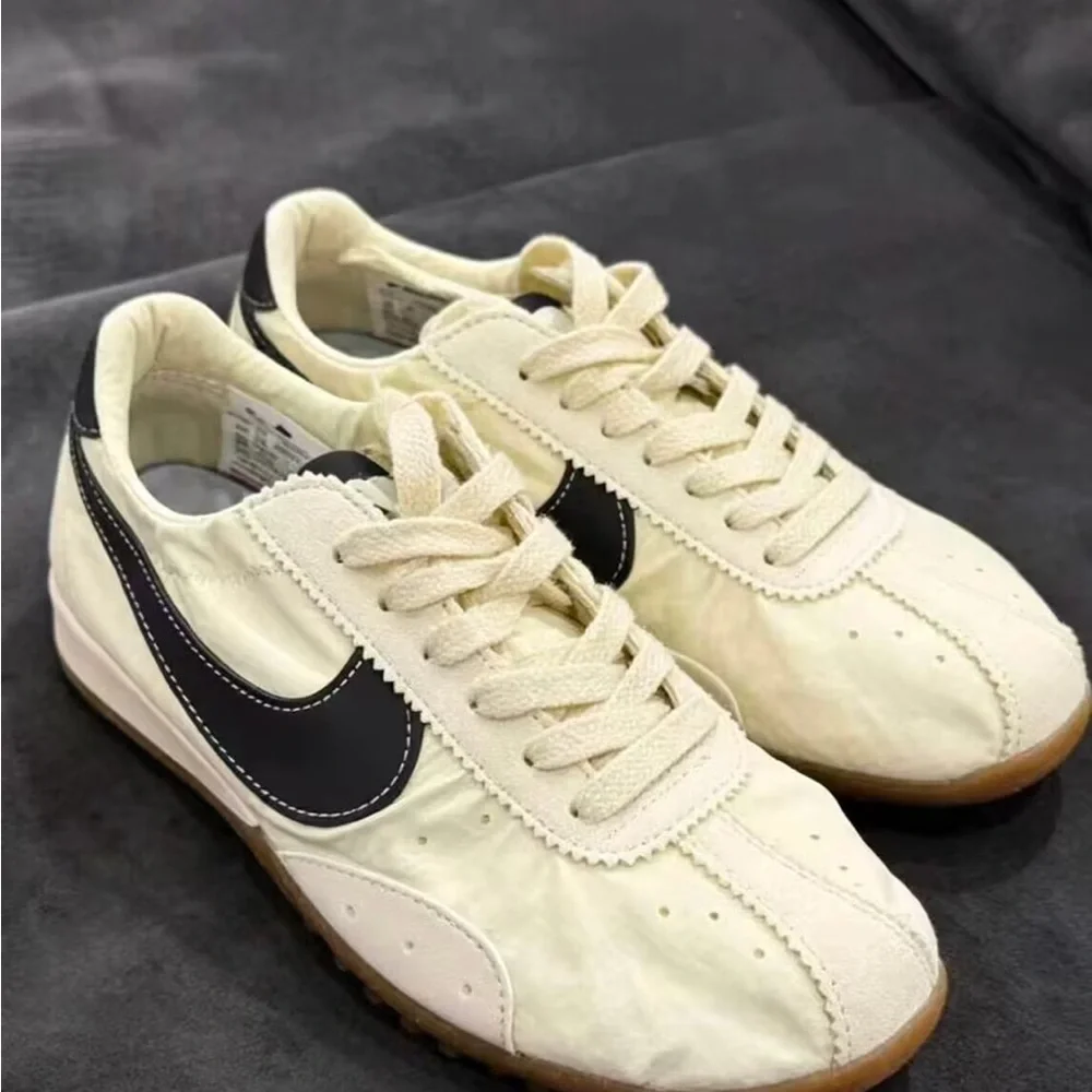 Jacquemus x Nike Women’s Moon Shoe SP Alabaster Cream Gasual Retro Shoes